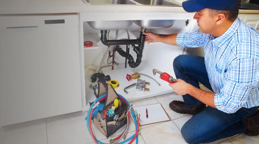 Local tankless water heater installation in Chicago Heights, IL